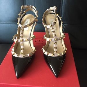 VALENTINO ROCKSTUD SHOES SIZE 40